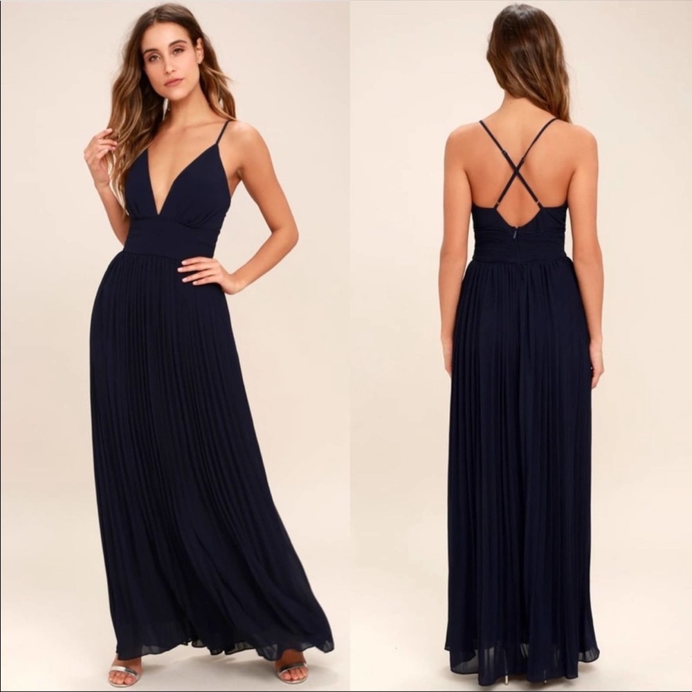 Lulu’s Depth’s Of My Love Pleated Navy Dress